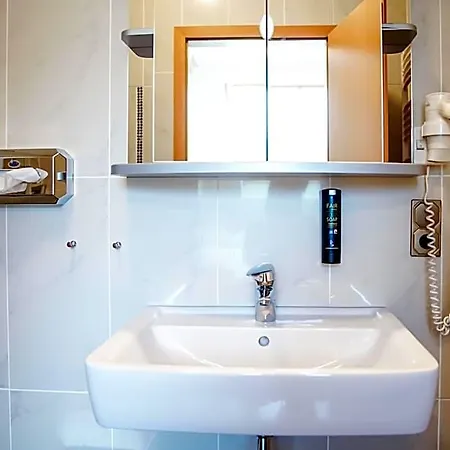 מלון Smart B&b1 Bb1 130 ווינטרברג