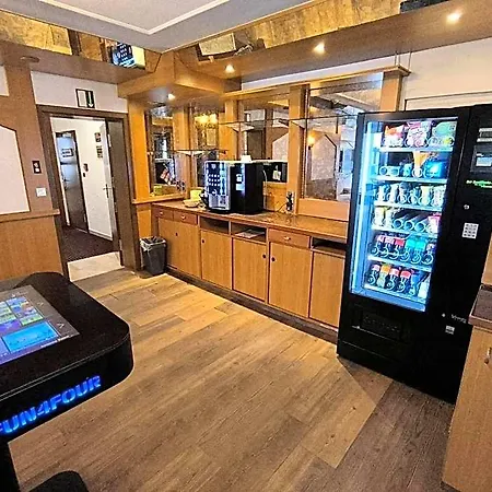 מלון Smart B&b1 Bb1 130 *