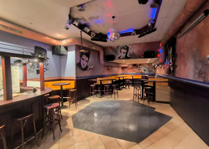 Hotel Smart B&b1 Bb1 130 *